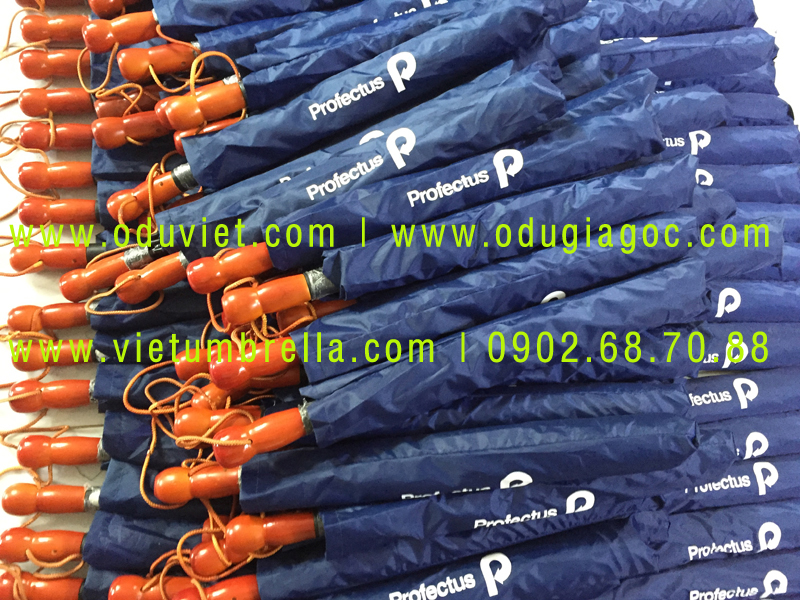 xưởng sản xuất ô dù cầm tay in logo quảng cáo